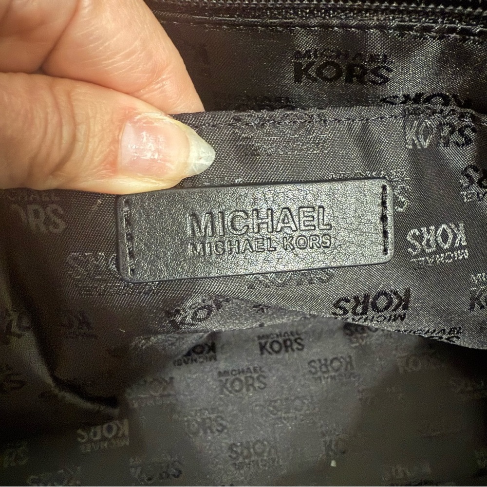 Michael Kors Veronica Monogram Canvas & Leather Dome Satchel - Picture 7 of 13